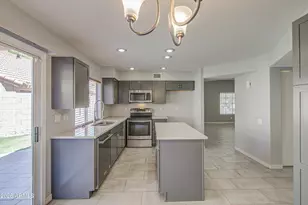 3826 E Park Ave, Phoenix, AZ 85044 - Photo 15