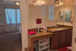 12924 W Flynn Ln, Glendale, AZ 85307 - Photo 9