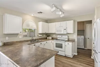 16036 N 11th Avenue #1064, Phoenix, AZ 85023 - Photo 9