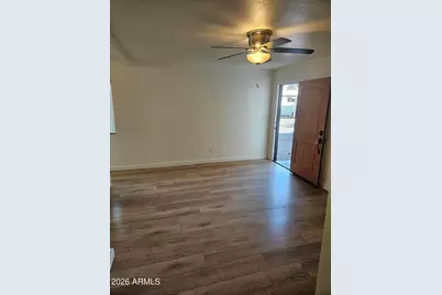 1330 E Highland Avenue #28A, Phoenix, AZ 85014 - Photo 13