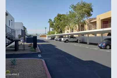 1330 E Highland Avenue #28A, Phoenix, AZ 85014 - Photo 17