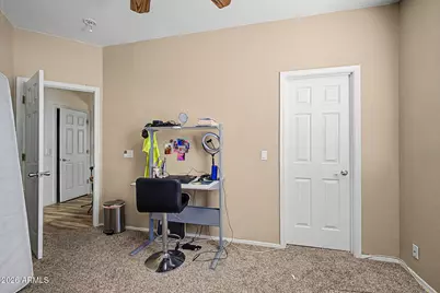 26053 N 68th Drive, Peoria, AZ 85383 - Photo 15