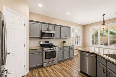 26053 N 68th Drive, Peoria, AZ 85383 - Photo 7