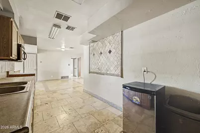 4146 N 56th Drive, Phoenix, AZ 85031 - Photo 5