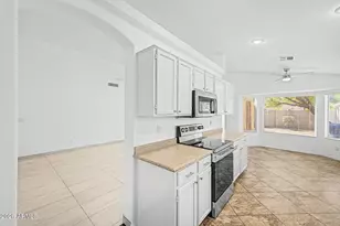 5963 W Mercury Way, Chandler, AZ 85226 - Photo 13