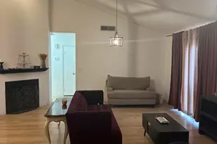 7110 W Laurel Ln, Peoria, AZ 85345 - Photo 3
