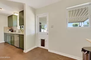 1938 W Weldon Ave, Phoenix, AZ 85015 - Photo 9
