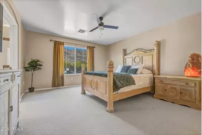 304 W Mountain Sage Drive, Phoenix, AZ 85045 - Photo 31