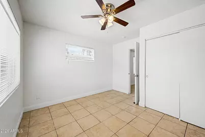 1621 N 37th Drive, Phoenix, AZ 85009 - Photo 27