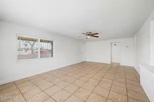 1621 N 37th Dr, Phoenix, AZ 85009 - Photo 11