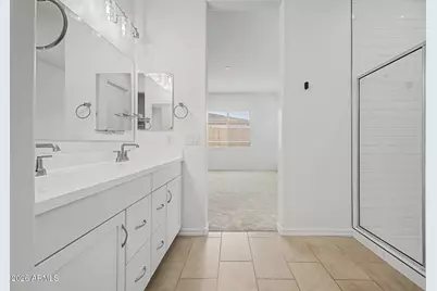 20114 W Montecito Avenue, Litchfield Park, AZ 85340 - Photo 17