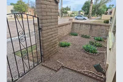 560 N Hobson Plaza, Mesa, AZ 85203 - Photo 3