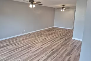 560 N Hobson Plaza, Mesa, AZ 85203 - Photo 5