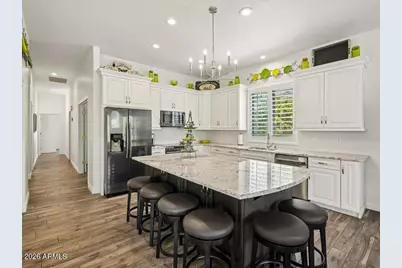 9648 E Grandview Street E, Mesa, AZ 85207 - Photo 3