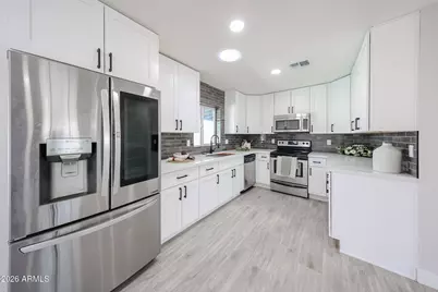 6609 N 20th Avenue, Phoenix, AZ 85015 - Photo 9