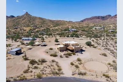 26532 N Gossner Road, San Tan Valley, AZ 85144 - Photo 1