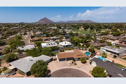 8620 E Sells Drive, Scottsdale, AZ 85251 - Photo 57