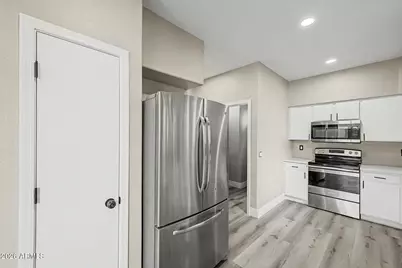 682 S Jesse Street, Chandler, AZ 85225 - Photo 11