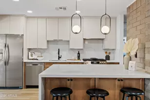 1322 E Catalina Dr, Phoenix, AZ 85014 - Photo 5