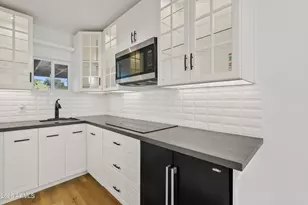 1322 E Catalina Dr, Phoenix, AZ 85014 - Photo 23