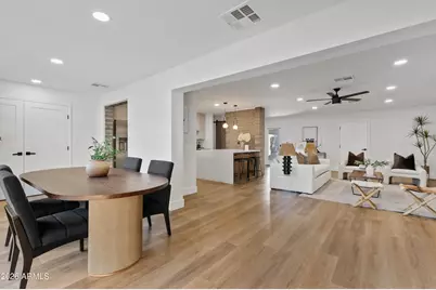 1322 E Catalina Drive, Phoenix, AZ 85014 - Photo 13