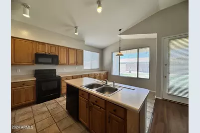 1795 W Canary Way, Chandler, AZ 85286 - Photo 9