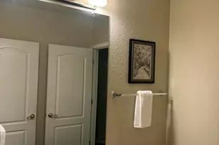 8009 W Beck Ln, Peoria, AZ 85382 - Photo 13