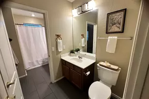8009 W Beck Ln, Peoria, AZ 85382 - Photo 15