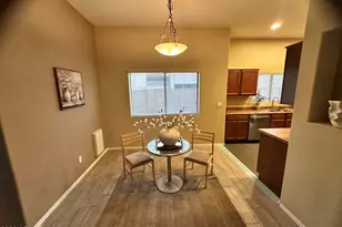 8009 W Beck Ln, Peoria, AZ 85382 - Photo 3