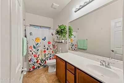 2429 W Hayduk Road, Phoenix, AZ 85041 - Photo 23