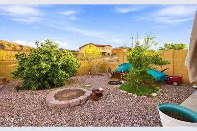 2429 W Hayduk Road, Phoenix, AZ 85041 - Photo 33