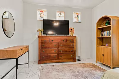 2429 W Hayduk Road, Phoenix, AZ 85041 - Photo 25