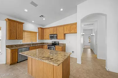 6024 N 133rd Drive, Litchfield Park, AZ 85340 - Photo 17