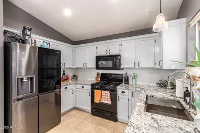 1811 S 39th Street #51, Mesa, AZ 85206 - Photo 5