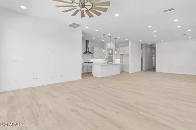 21816 N 59th Street, Phoenix, AZ 85054 - Photo 13