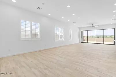 21816 N 59th Street, Phoenix, AZ 85054 - Photo 11