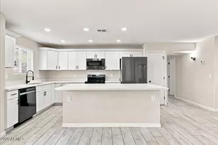 453 W McLellan Rd, Mesa, AZ 85201 - Photo 5