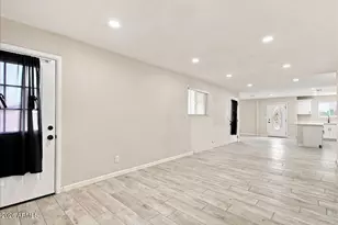 453 W McLellan Rd, Mesa, AZ 85201 - Photo 13