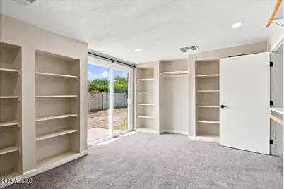 453 W McLellan Road, Mesa, AZ 85201 - Photo 15