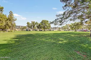 3301 E Kelton Ln, Phoenix, AZ 85032 - Photo 33