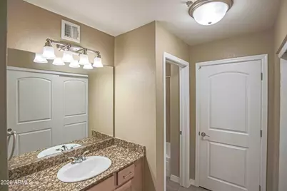 2025 E Campbell Avenue #140, Phoenix, AZ 85016 - Photo 21