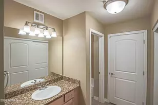 2025 E Campbell Ave, Phoenix, AZ 85016 - Photo 21