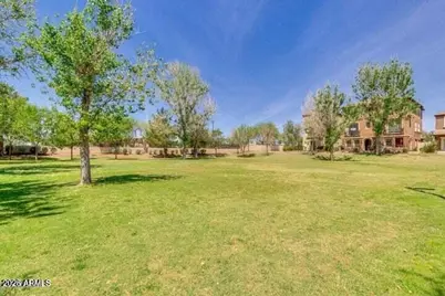 1635 E Dogwood Lane, Gilbert, AZ 85295 - Photo 31