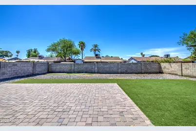 3642 N 72nd Drive, Phoenix, AZ 85033 - Photo 29