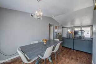3642 N 72nd Dr, Phoenix, AZ 85033 - Photo 13