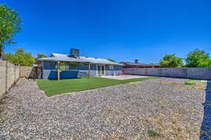 3642 N 72nd Dr, Phoenix, AZ 85033 - Photo 31