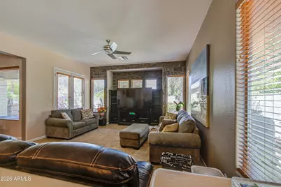 6960 S Forest Avenue, Gilbert, AZ 85298 - Photo 9