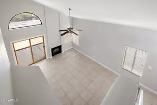 717 E Sack Dr, Phoenix, AZ 85024 - Photo 7