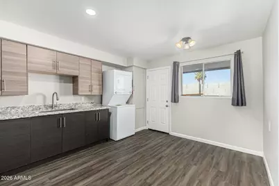 803 N Park Avenue, Casa Grande, AZ 85122 - Photo 7