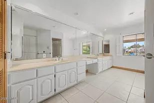 1071 E Sandpiper Dr, Tempe, AZ 85283 - Photo 69